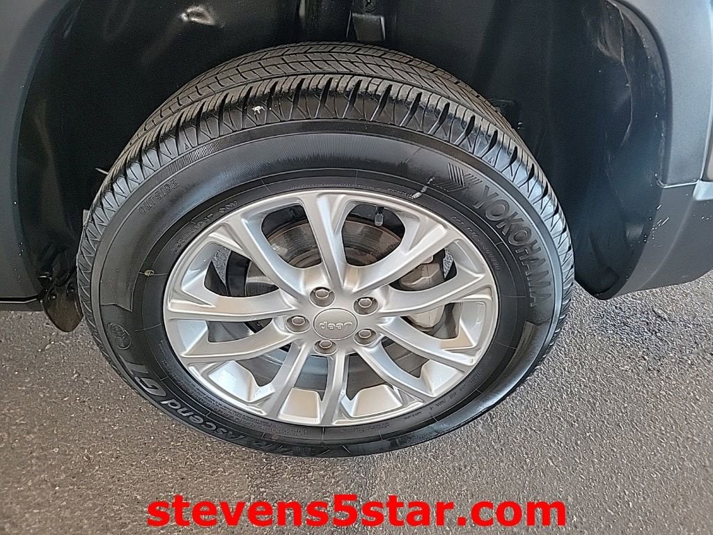 2019 Jeep Cherokee Latitude