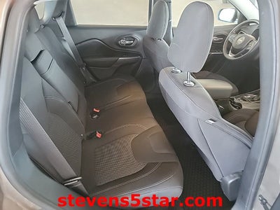 2019 Jeep Cherokee Latitude