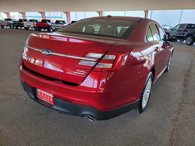 2016 Ford Taurus SEL