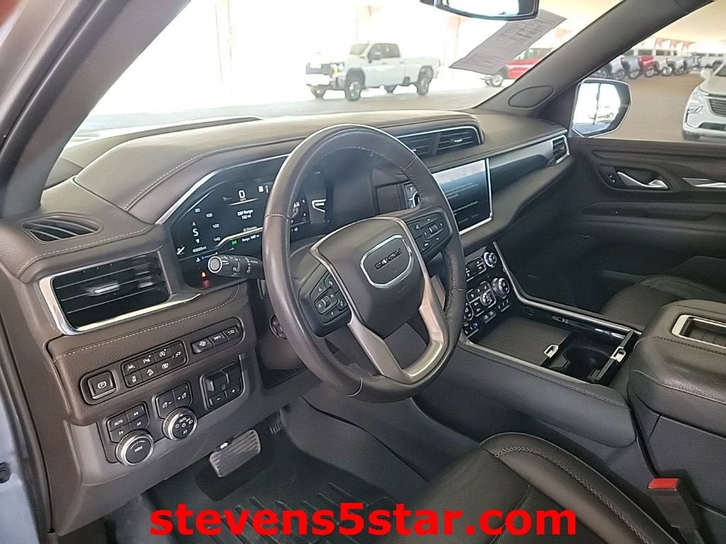 2022 GMC Yukon XL Denali