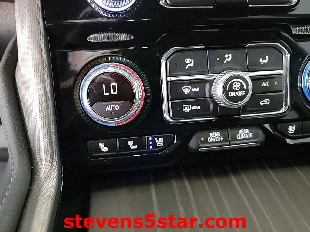 2022 GMC Yukon XL Denali