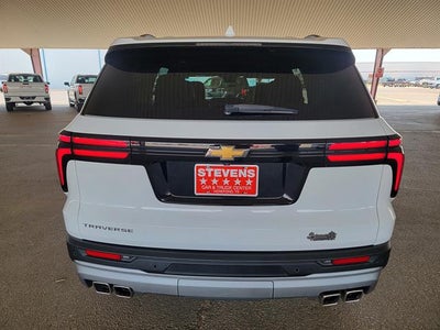 2025 Chevrolet Traverse LT