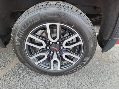 2022 GMC Sierra 1500 Limited AT4