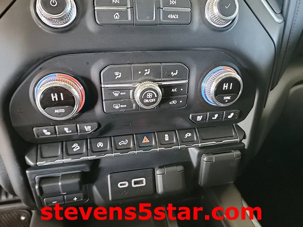 2021 GMC Sierra 1500 AT4